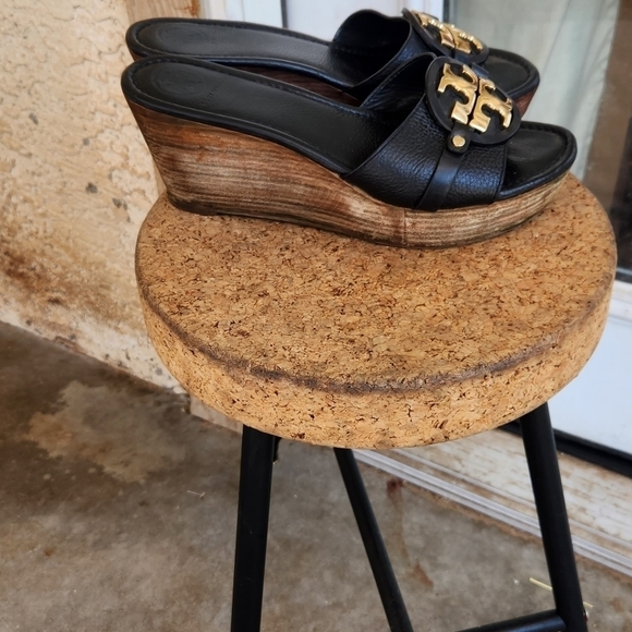 Tory Burch Patti‎ Wedge Wooden Heels Sandals - Picture 4 of 7